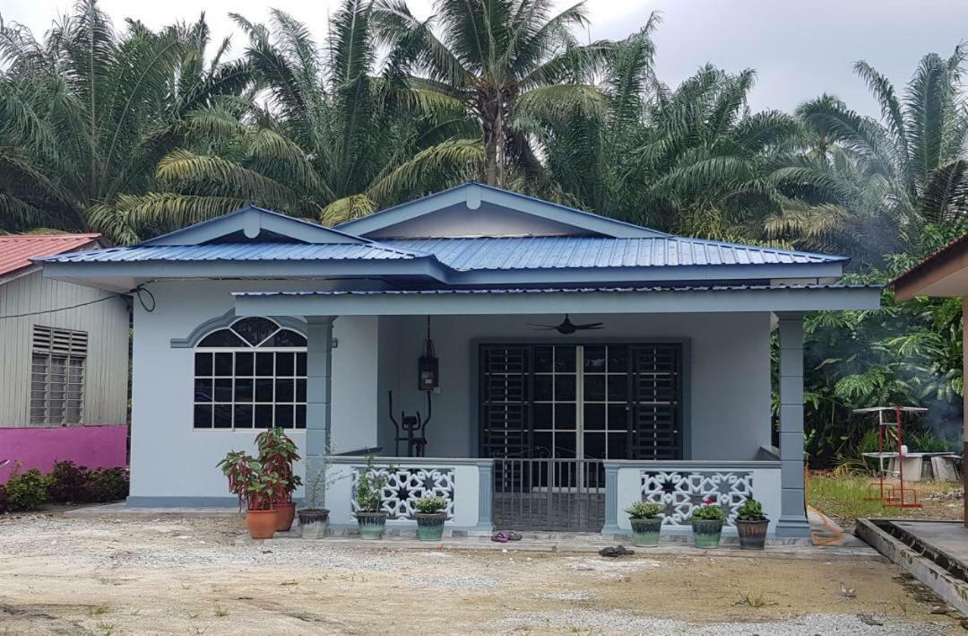 Atocha Homestay - Terong@Taiping Kampong Salak 外观 照片